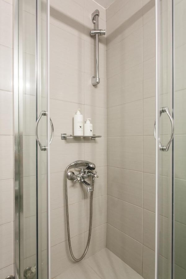 Central Apartment At Plaka 1 Bed For 2 Pers Афины Экстерьер фото